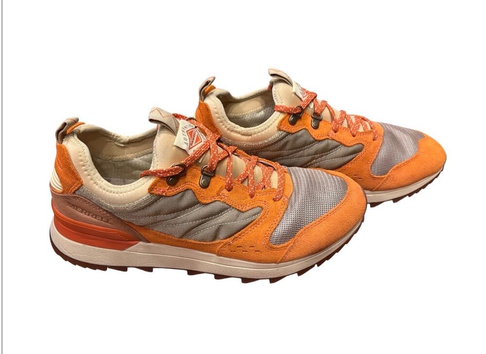 Merrell Alpine 83 men’s athletic shoes size 10.5. Orange suede and tan.